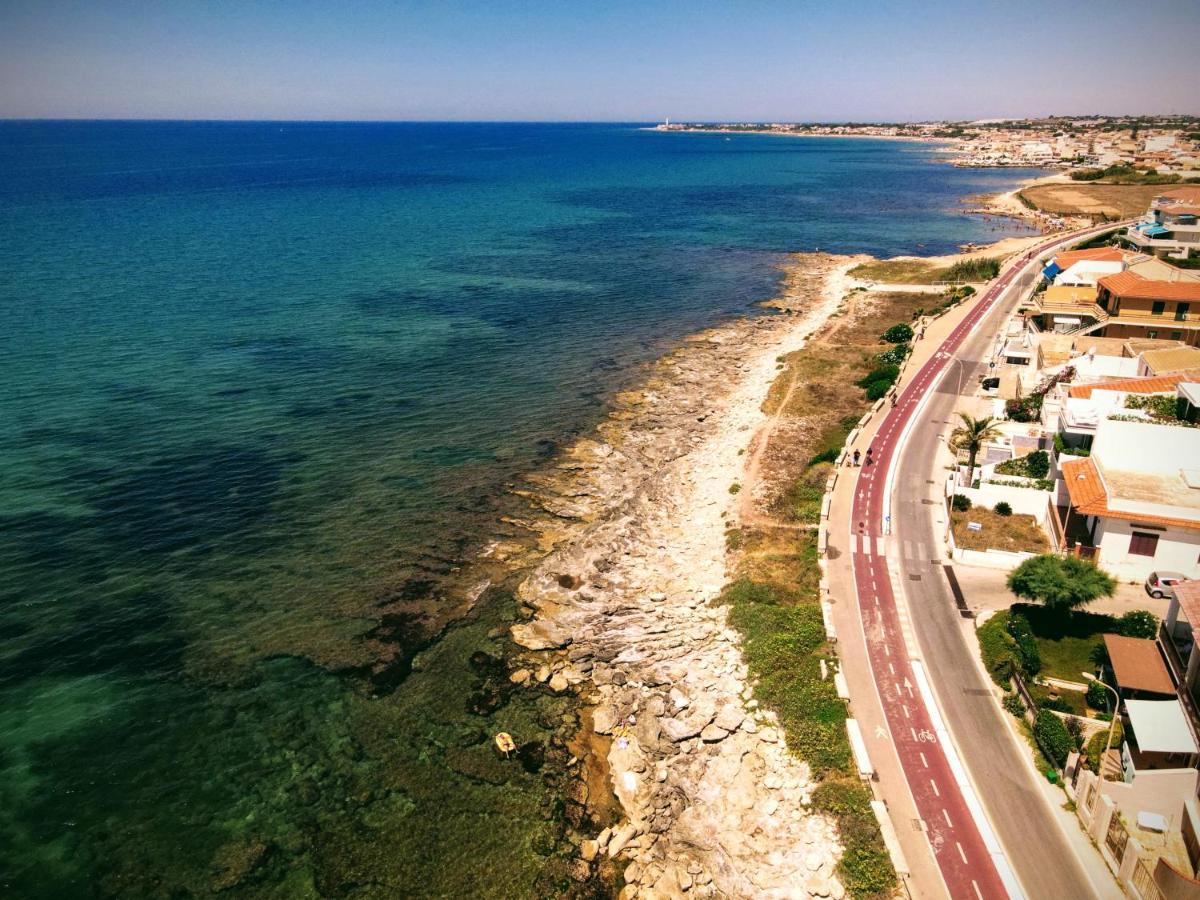 Casa Med Apartment Marina di Ragusa Luaran gambar