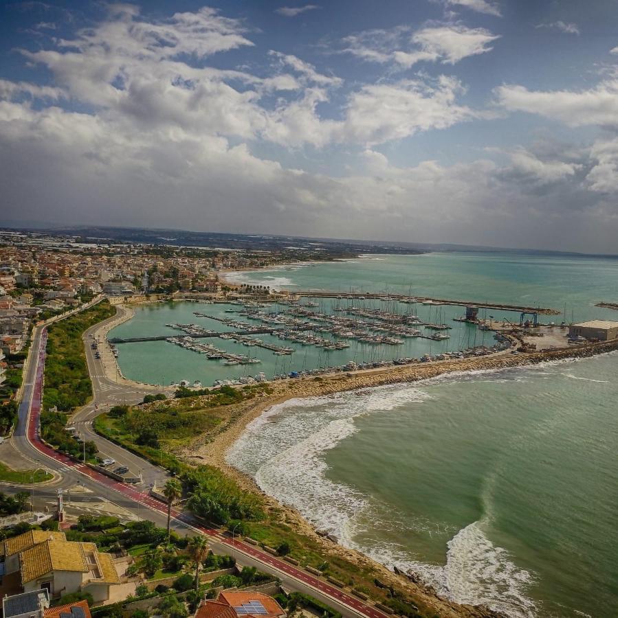 Casa Med Apartment Marina di Ragusa Luaran gambar
